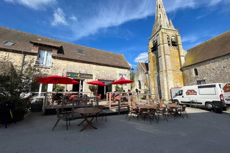 Auger, dans l'Oise, un café-citoyen (AMRF)