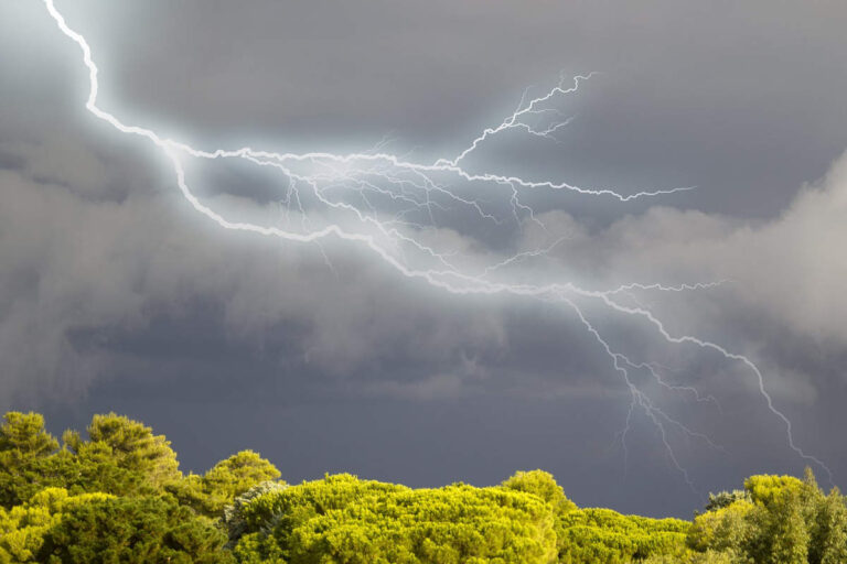 Orages violents (UnlimPhotos)